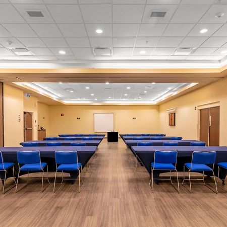 City Express By Marriott Ciudad Del Carmen Exterior photo